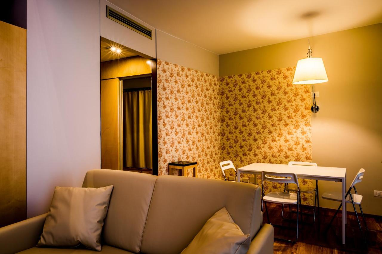 טורינו Juvarrahouse Luxury Apartments מראה חיצוני תמונה